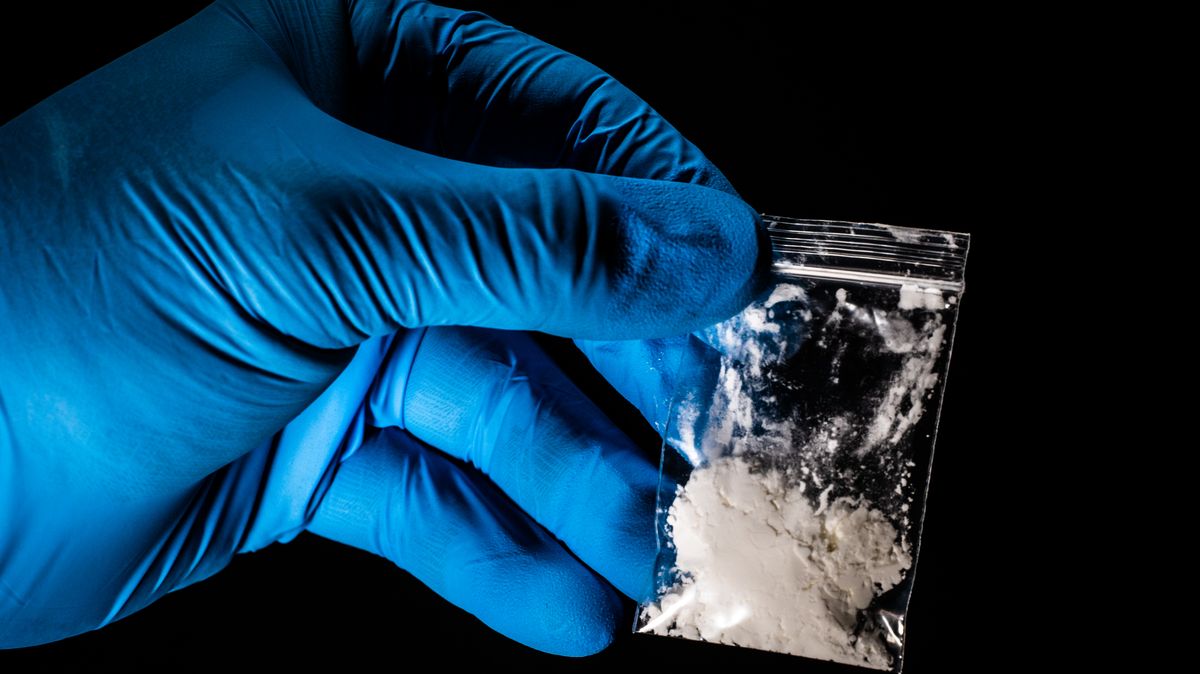 Komentář: Česko řeší „legální“ kokain. Mezitím přišla mnohem horší droga